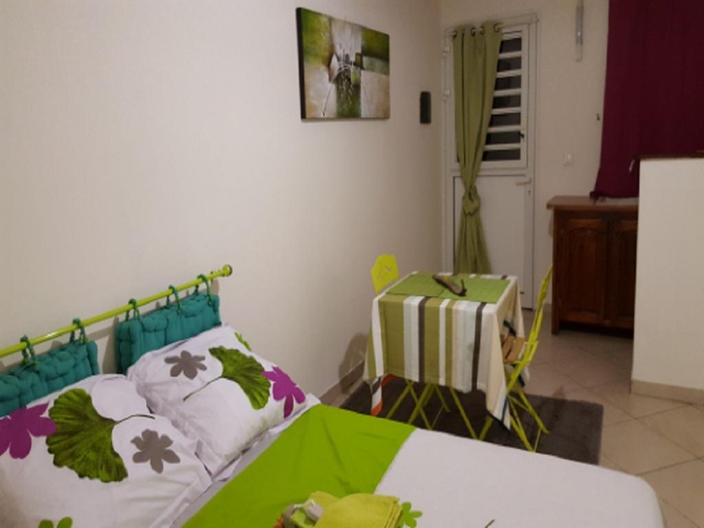 Vert Pays Fort-de-France Bagian luar foto